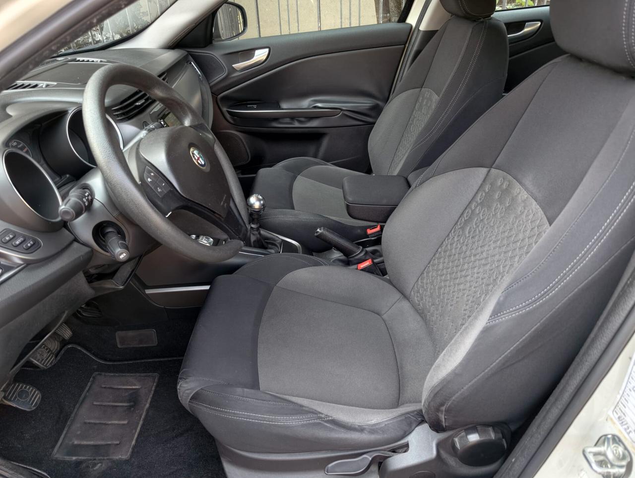 Alfa Romeo Giulietta 1.4 Turbo 120 CV Progression