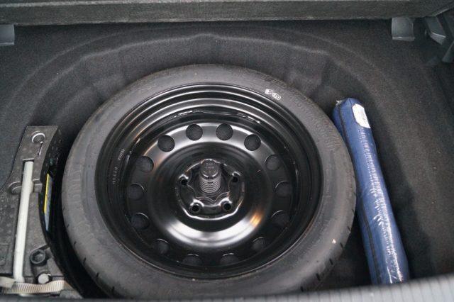 VOLKSWAGEN Golf 1.6 TDI 110 CV DSG 5p. R-LINE