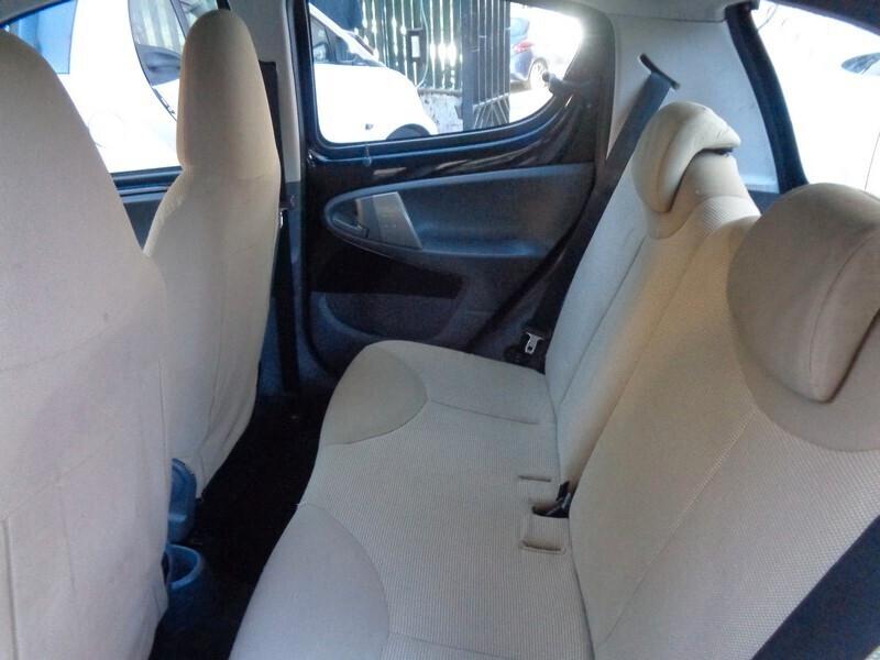 Peugeot 107 1.0 68CV 5p. Sweet Years