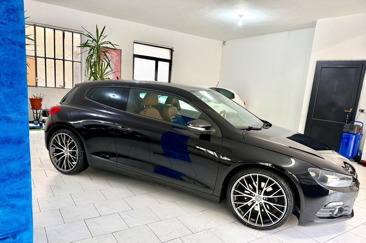 Volkswagen Scirocco 2.0 TFSI DSG 200cv *Prezzo promo*