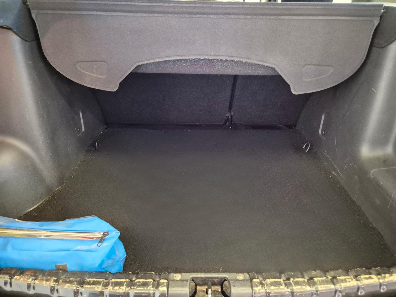 Dacia Duster 1.6 Ambiance 4x2 110cv - NEOPATENTATI - Clima - Radio Mp3