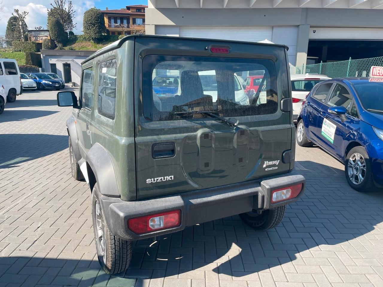Suzuki Jimny 1.5 4WD --- 4 POSTI AUTOVETTURA