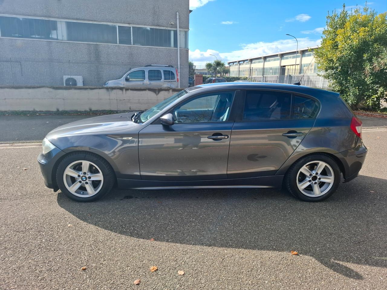 Bmw 118 118d cat 5 porte Futura