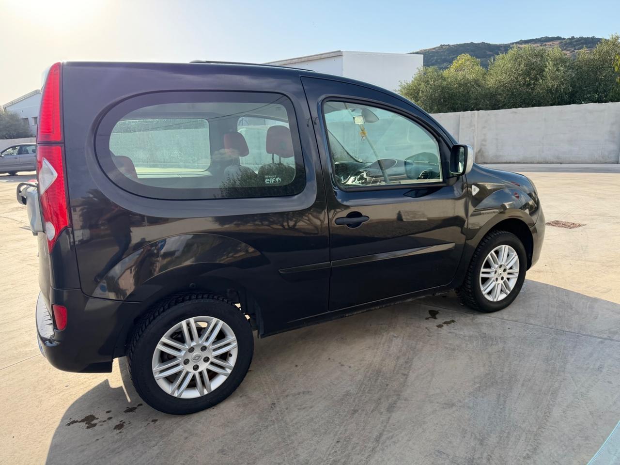 Renault Kangoo 1.6 105CV Be Bop con gancio traino
