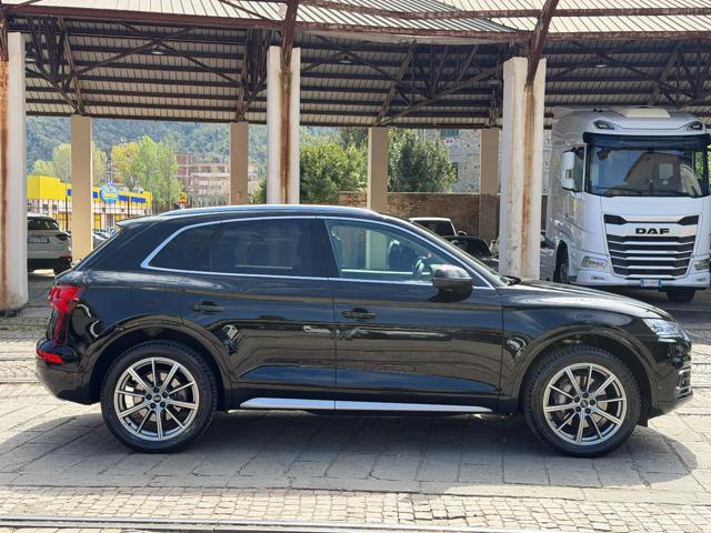 AUDI Q5 50 TFSI e quattro S tronic Business Design PHEV