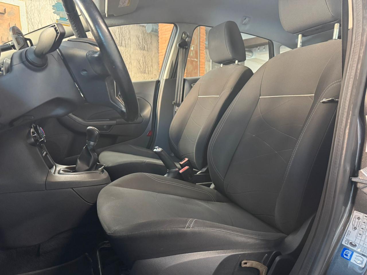 Ford Fiesta 1.5 TDCi 75CV 5 porte ST-Line