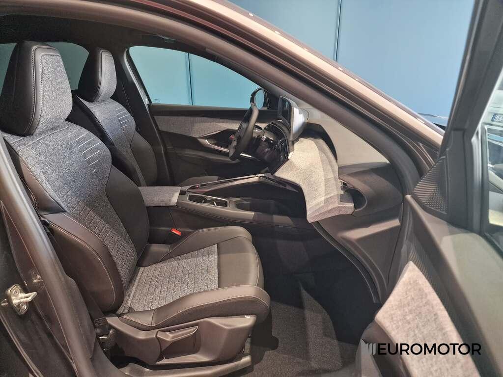 Peugeot 3008 1.2 Hybrid Allure e-DCS6