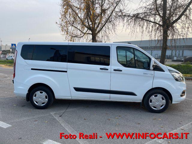 FORD Tourneo Custom 2.0 EcoBlue 130 CV PL Combi Trend
