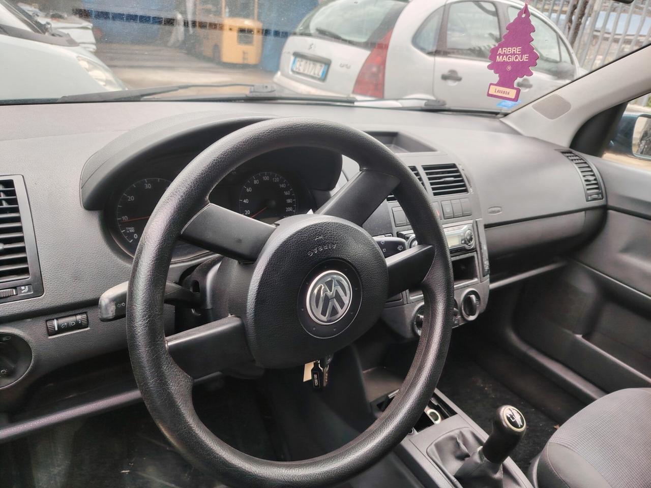 Volkswagen Polo 1.2 3p. Comfortline
