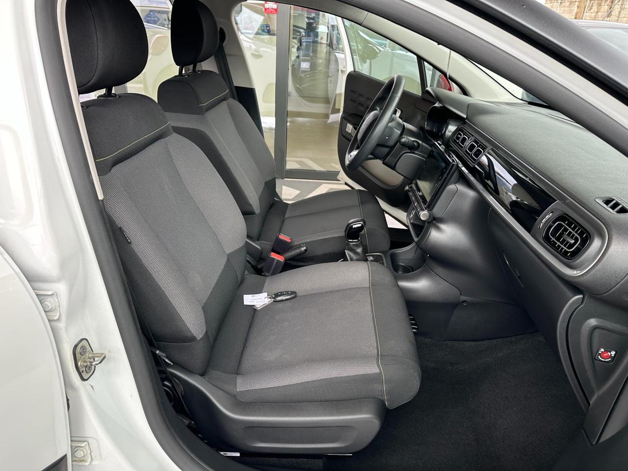 Citroen C3 1.2 puretech Shine s&s 83cv