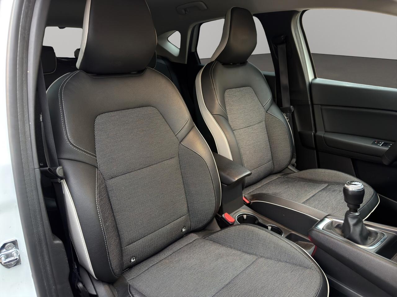 Renault Captur TCe 100 CV GPL Intens