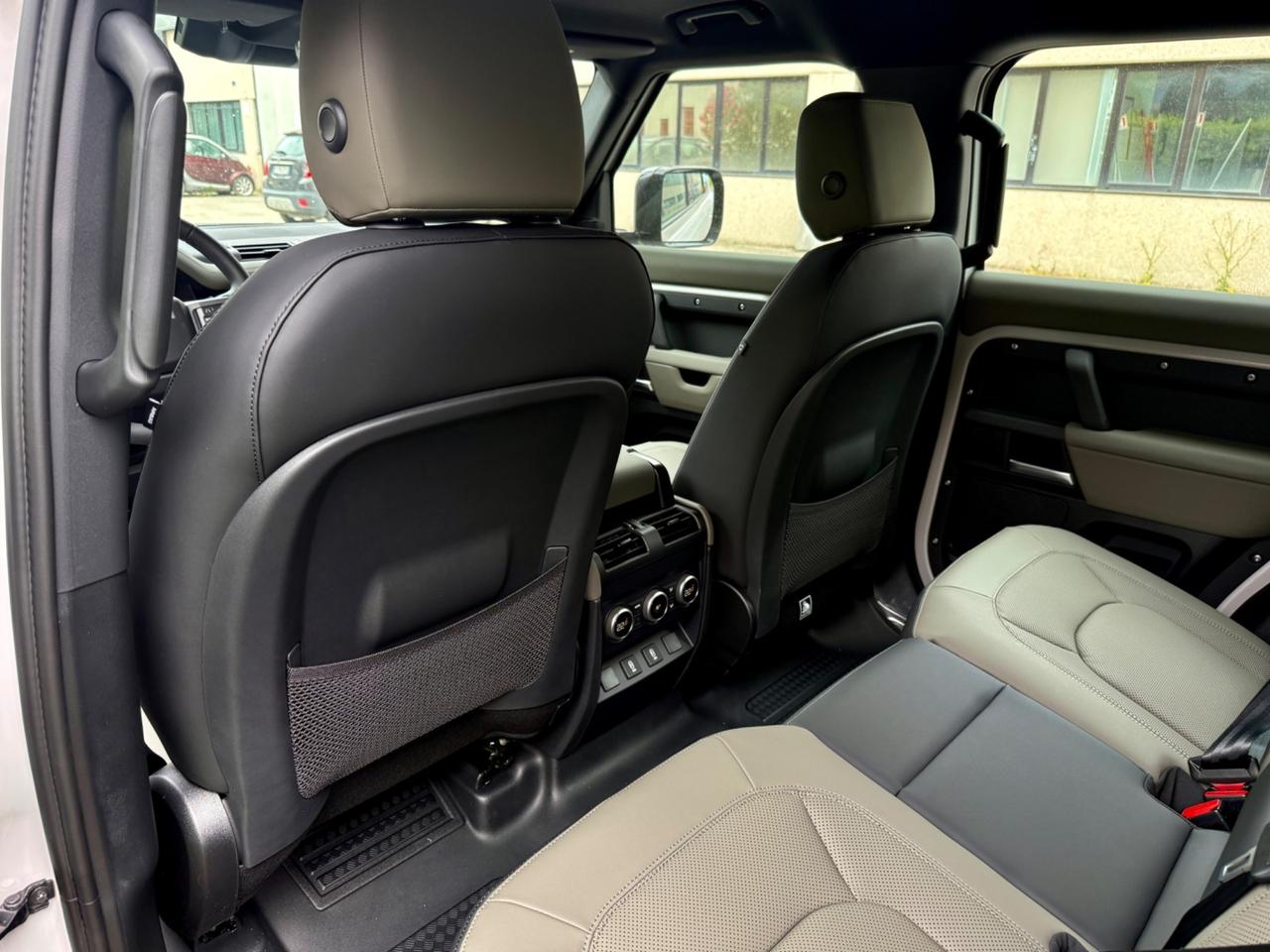 Land Rover Defender 110 250 CV - NUOVA UNICA