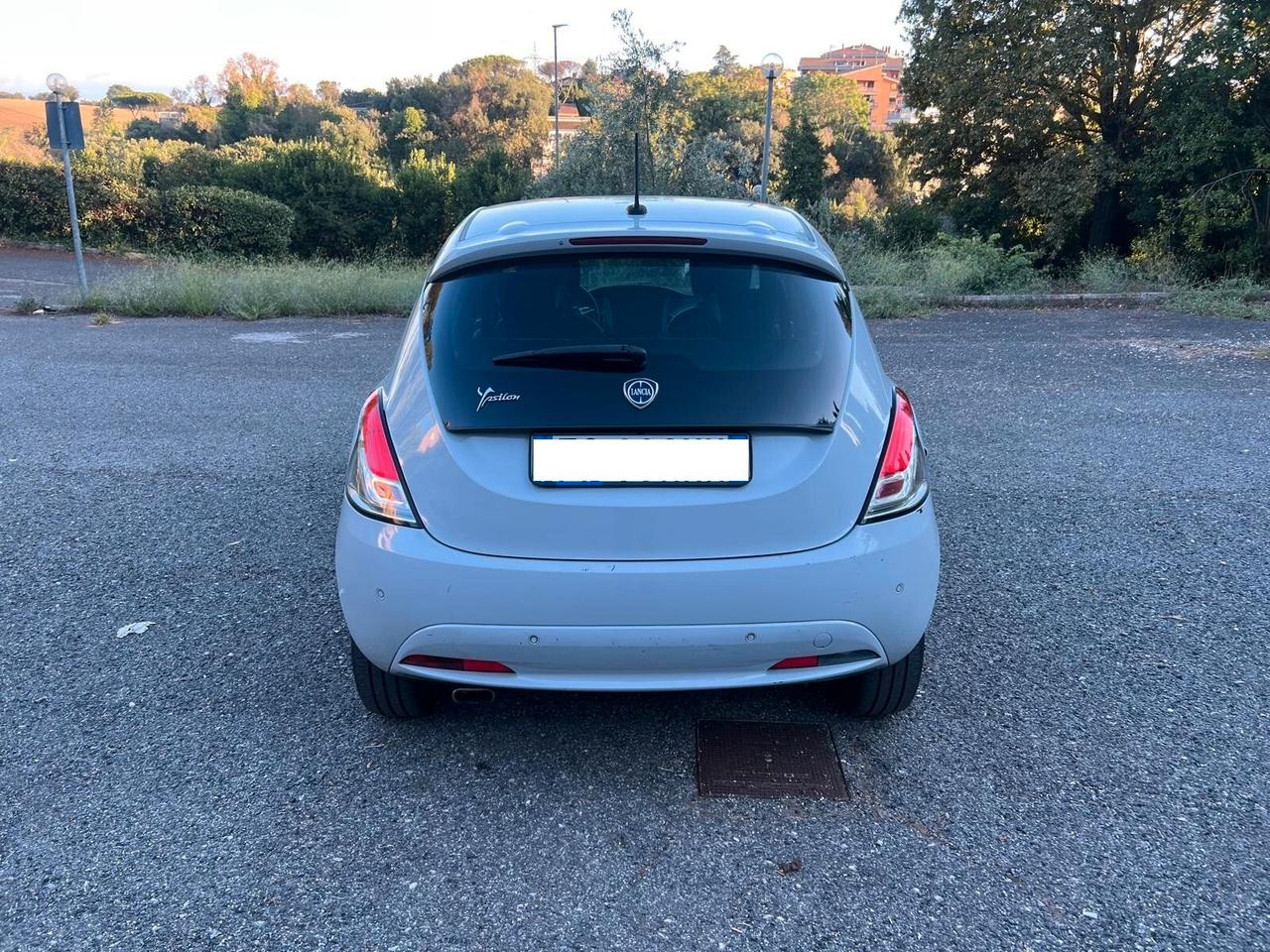 Lancia Ypsilon 1.2 69 CV 5 porte Mya KM 120000!