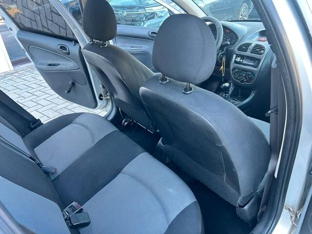 Peugeot 206 1.4 SW Sweet Years