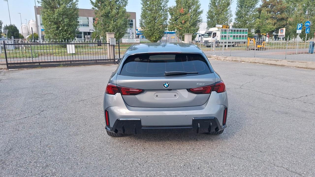 Bmw 118 118d 5p. MSport Design CON PREMIUM PACKAGE