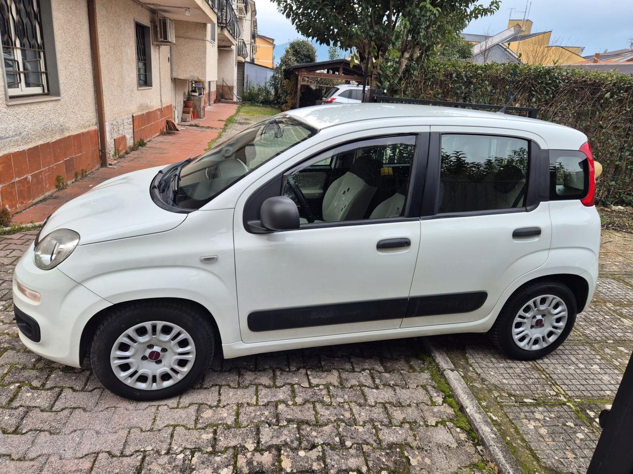 Fiat Panda 1.3 MJT 95 CV S&S Lounge 5 POSTI