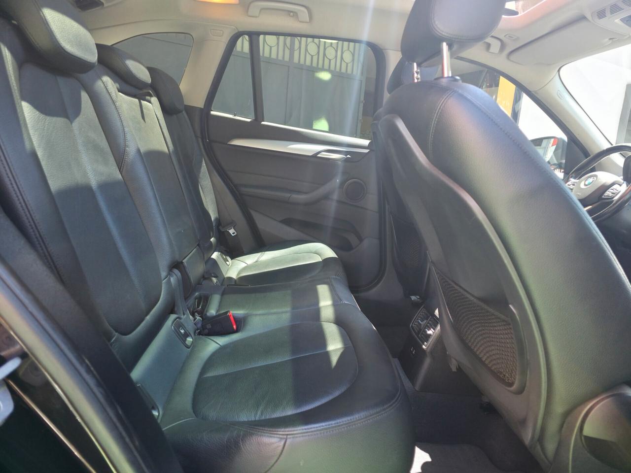 Bmw X1 xDrive18d Advantage con Tetto