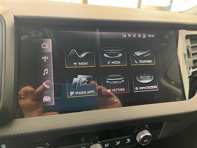 Audi A1 citycarver 30 TFSI S tronic Admired