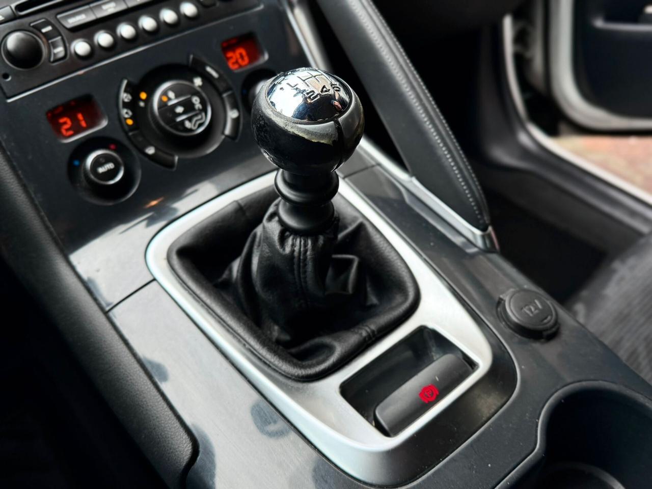 Peugeot 3008 1.6 HDi 110CV Tecno