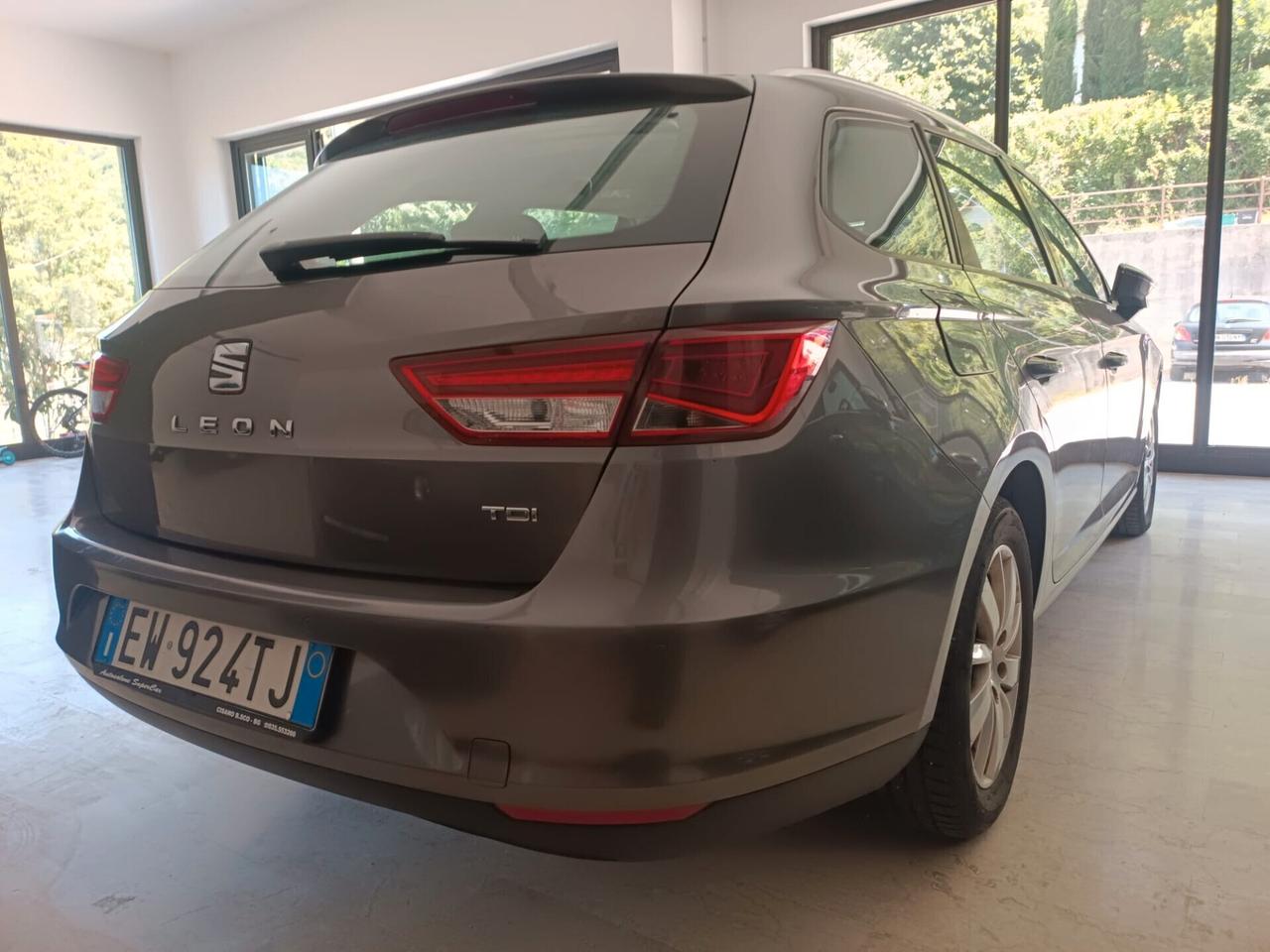Seat Leon 1.6 TDI ST Style OK NEOPATENTATI
