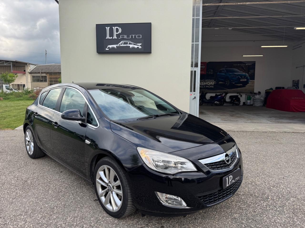 Opel Astra 1.7 CDTI 110CV 5 porte Cosmo
