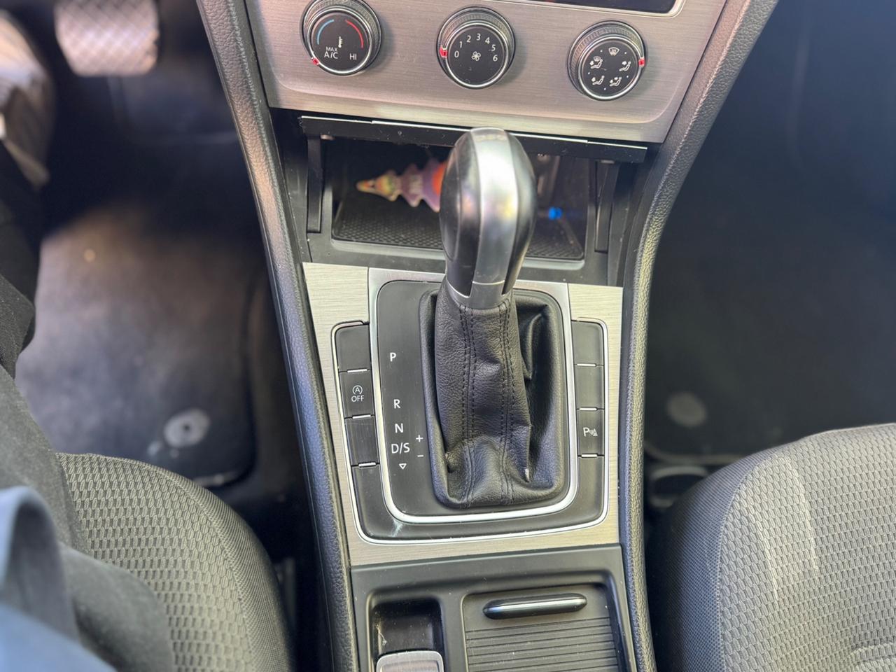 Volkswagen Golf Variant 1.6 TDI 110 CV DSG Comfortline BlueMotion Tech.