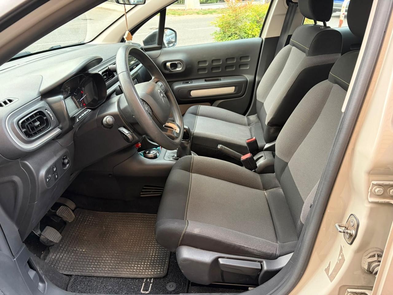 Citroen C3 PureTech 83 S&S Live