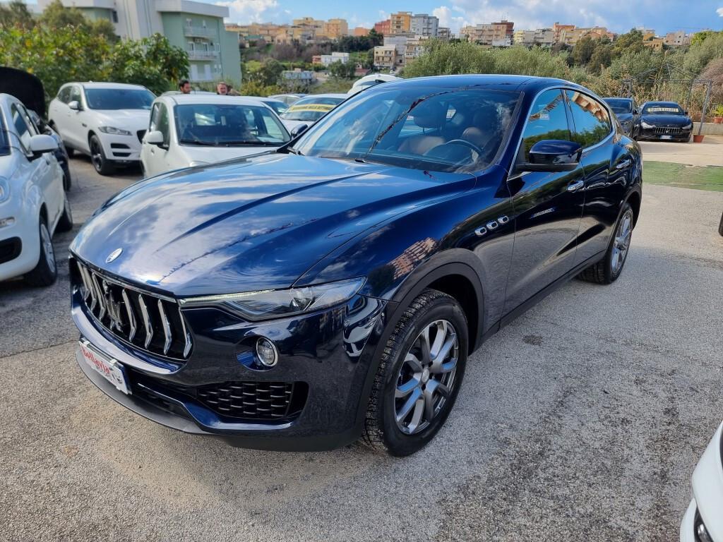 Maserati Levante 3.0 V6 Diesel 250CV