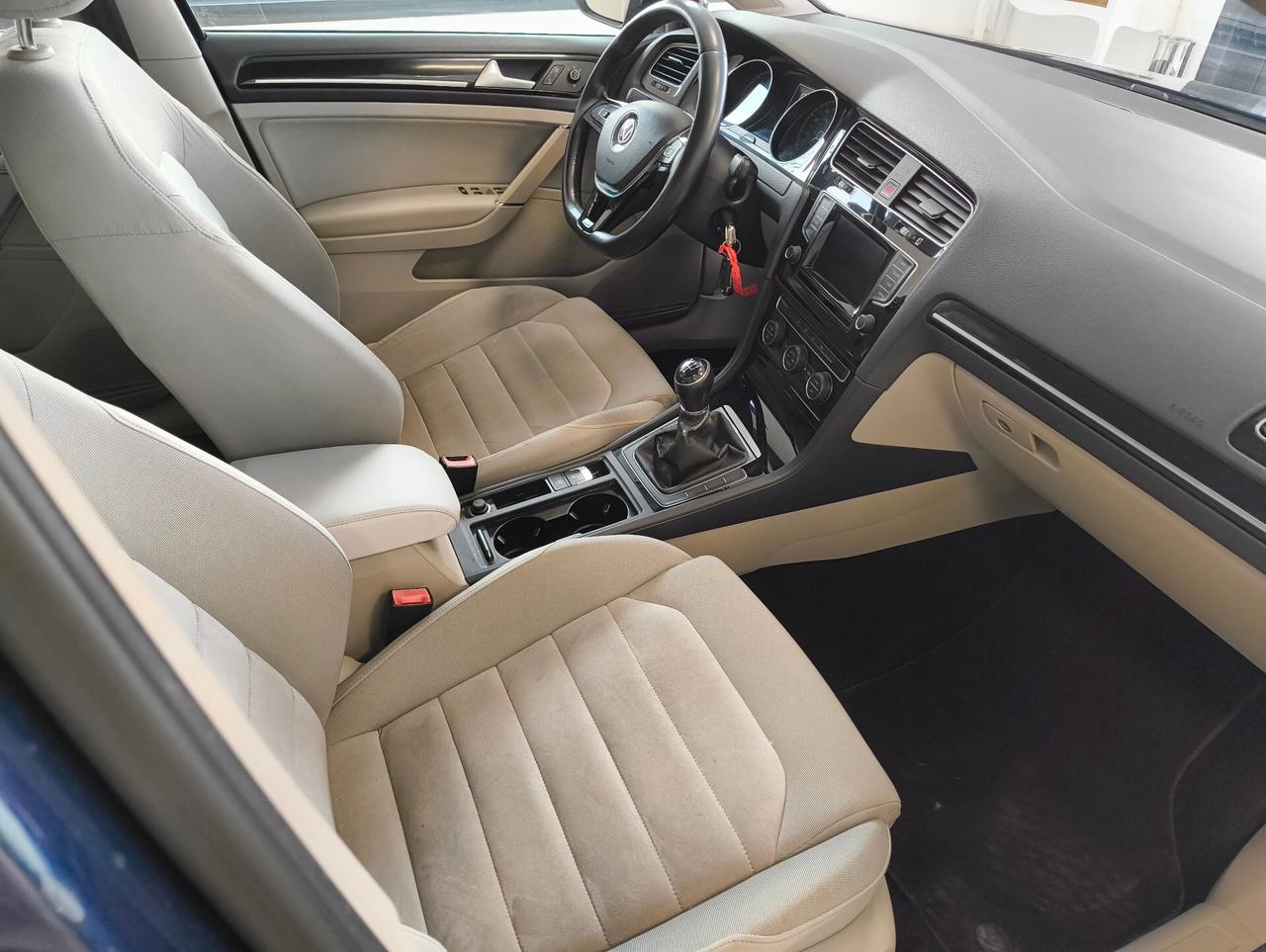 Volkswagen Golf 1.6 TDI 5p. Highline BlueMotion Technology