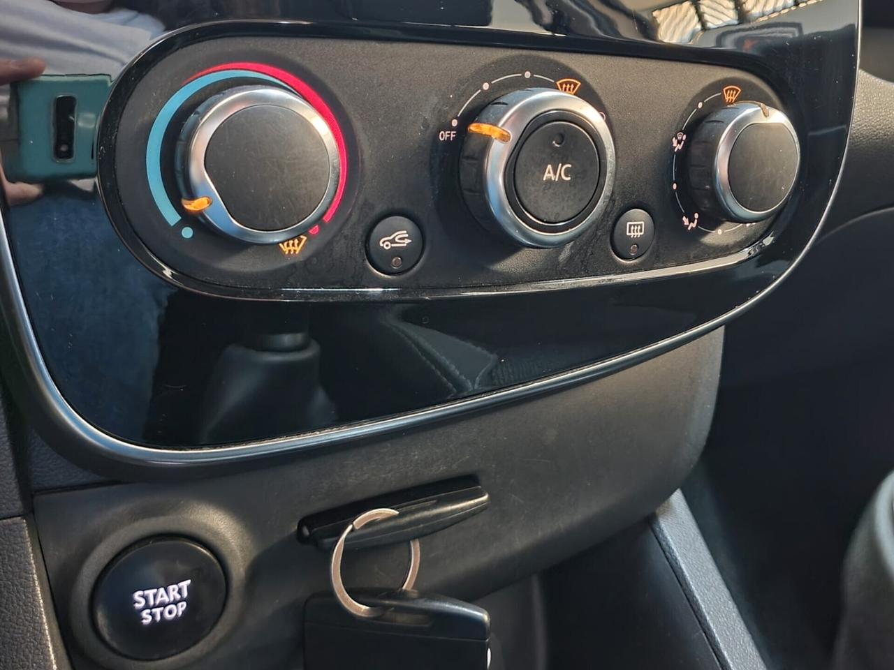 Renault Clio 1.5 dCi 75CV Energy Zen 2016