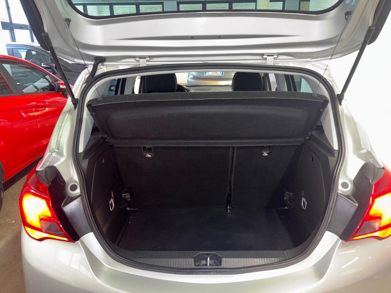 Opel Corsa 1.2 BENZINA bi-color | OK NEOPATENTATI |