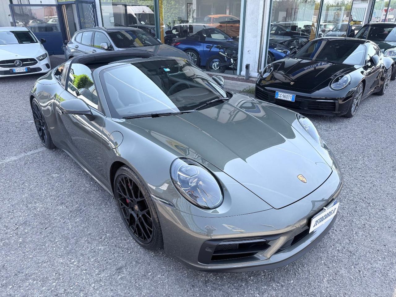 Porsche 911 Targa 3.0 4 GTS auto