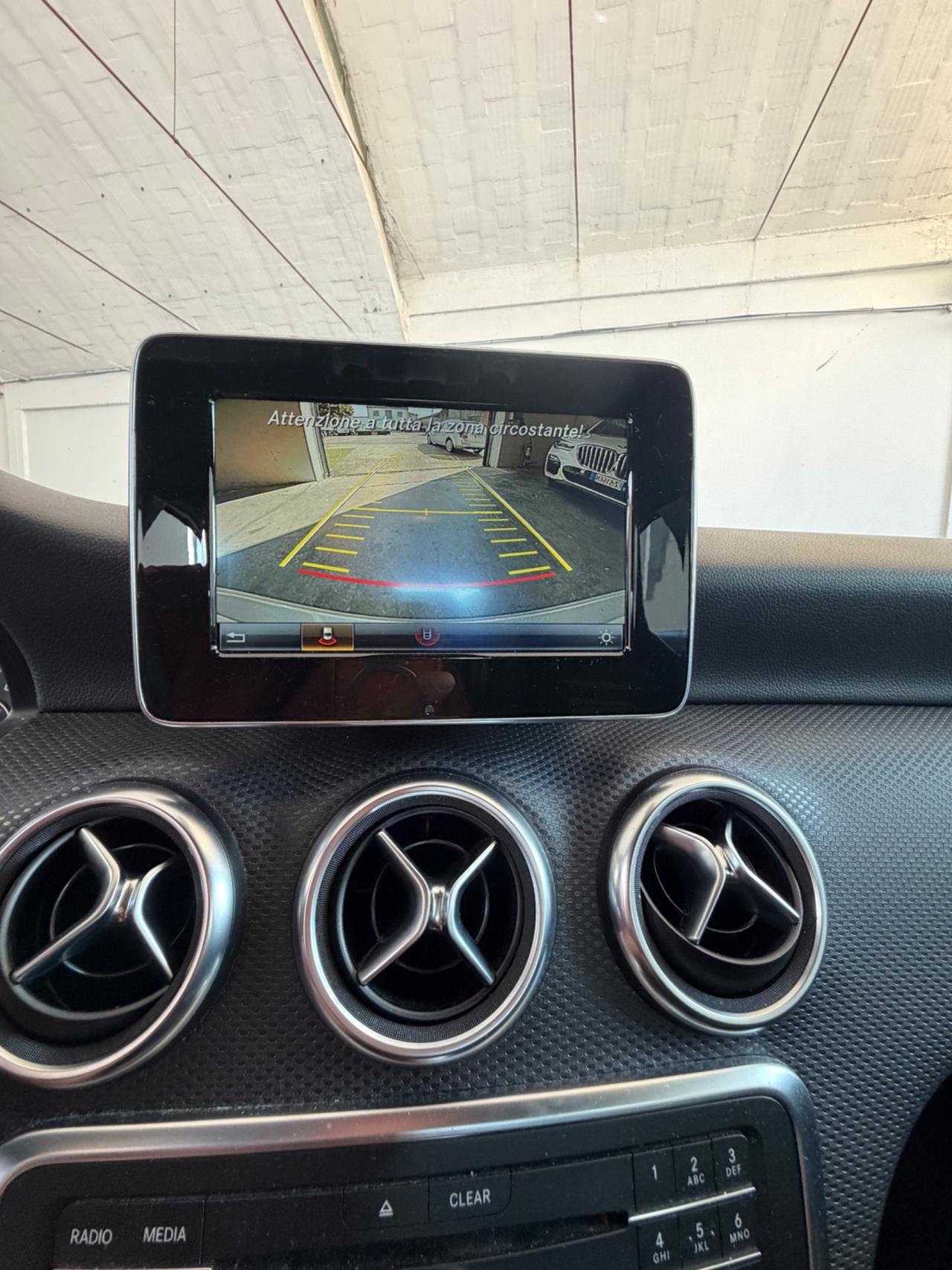 Mercedes-benz A 180 d Business