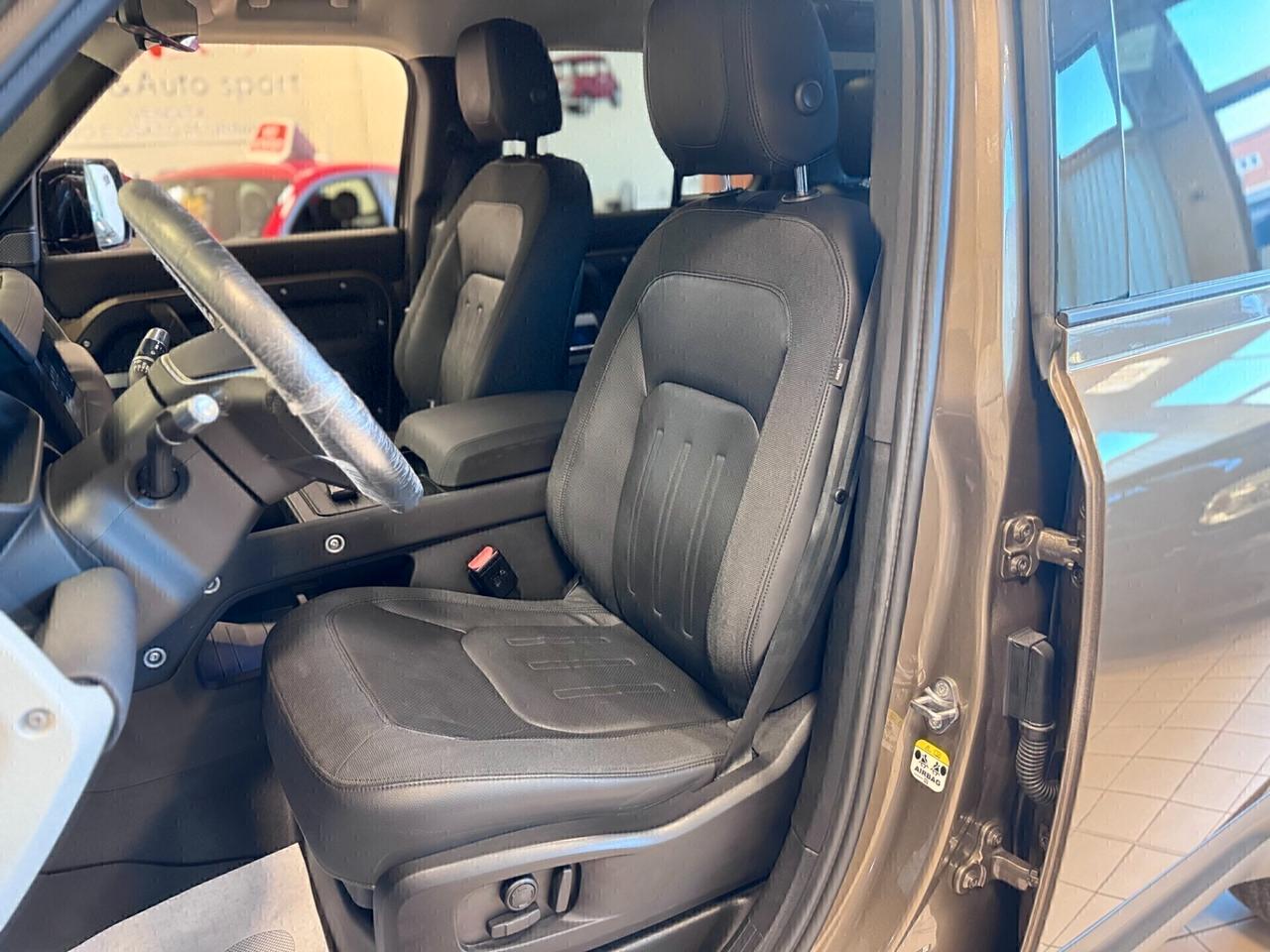 Land Rover Defender 110 2.0 SD4 240CV AWD Auto SE