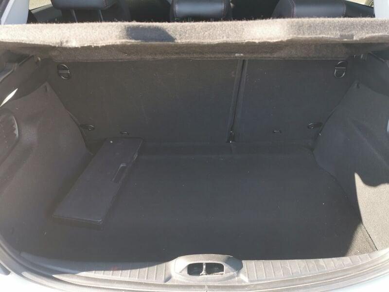 Peugeot 208 PureTech Turbo 110 EAT6 S&S 5 porte GT Line