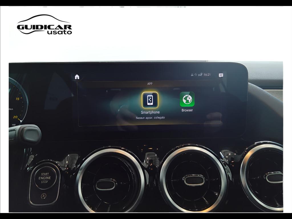 Mercedes-Benz GLA-H247 2020 - GLA 180 d Sport auto