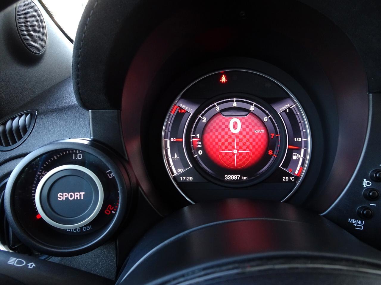 ABARTH 595 esseesse 70th 180CV AKRAPOVIC/CARPLAY