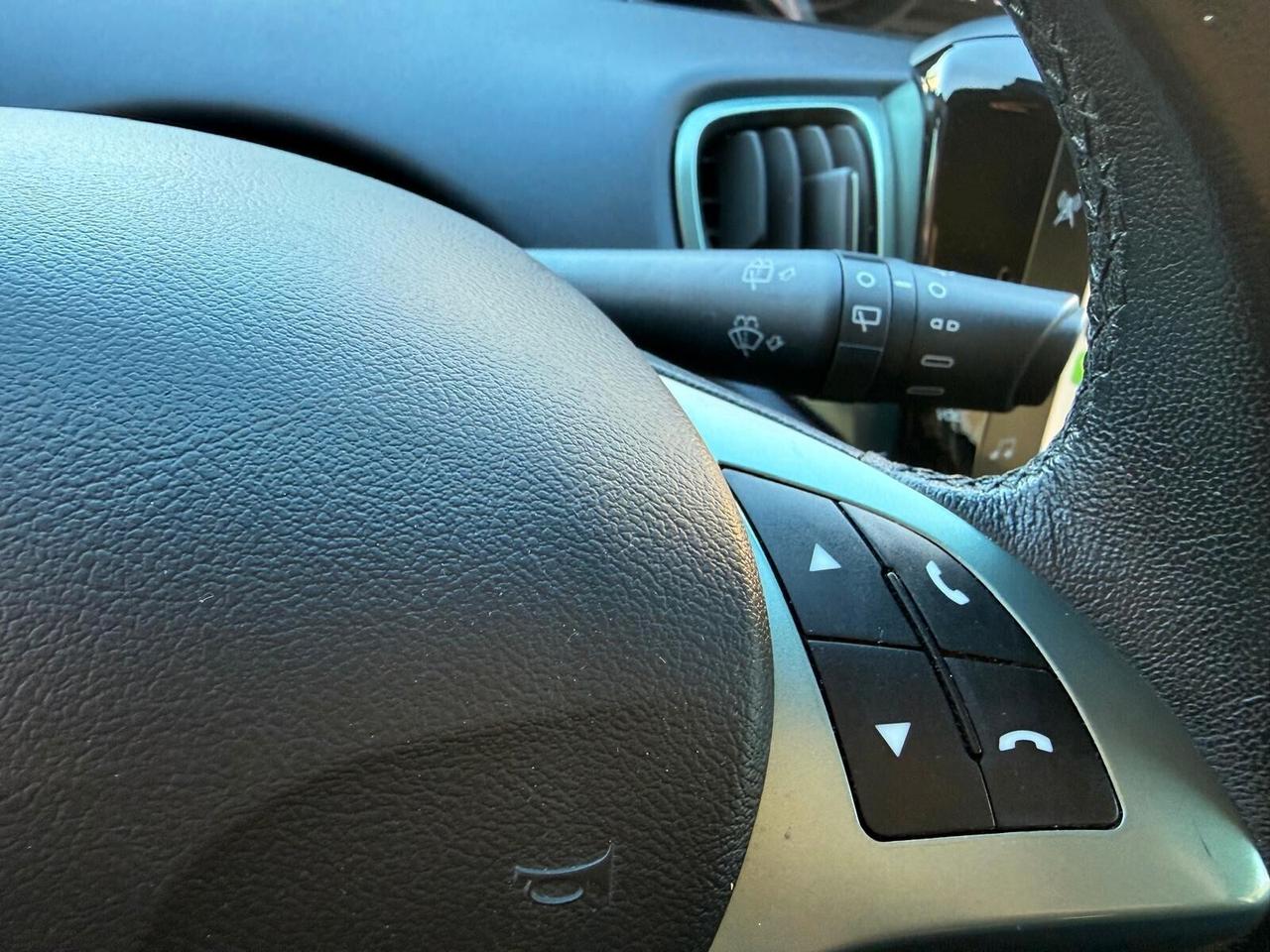 Lancia Ypsilon 1.0 Hybrid 70cv Gold 2023 UNICA