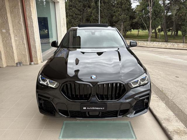 BMW X6 xDrive30d 48V Msport TETTO PAN-CERCHI 22''.