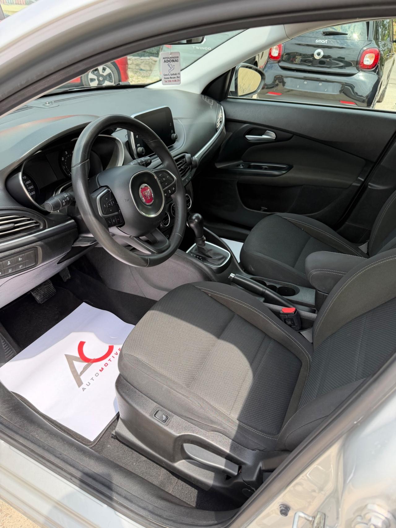 Fiat Tipo 1.6 Mjt S&S DCT SW Lounge