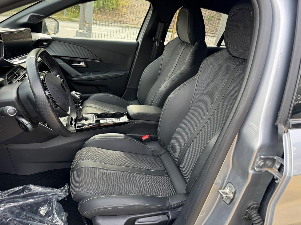 Peugeot New 208 1.2cc 100cv S&S GT