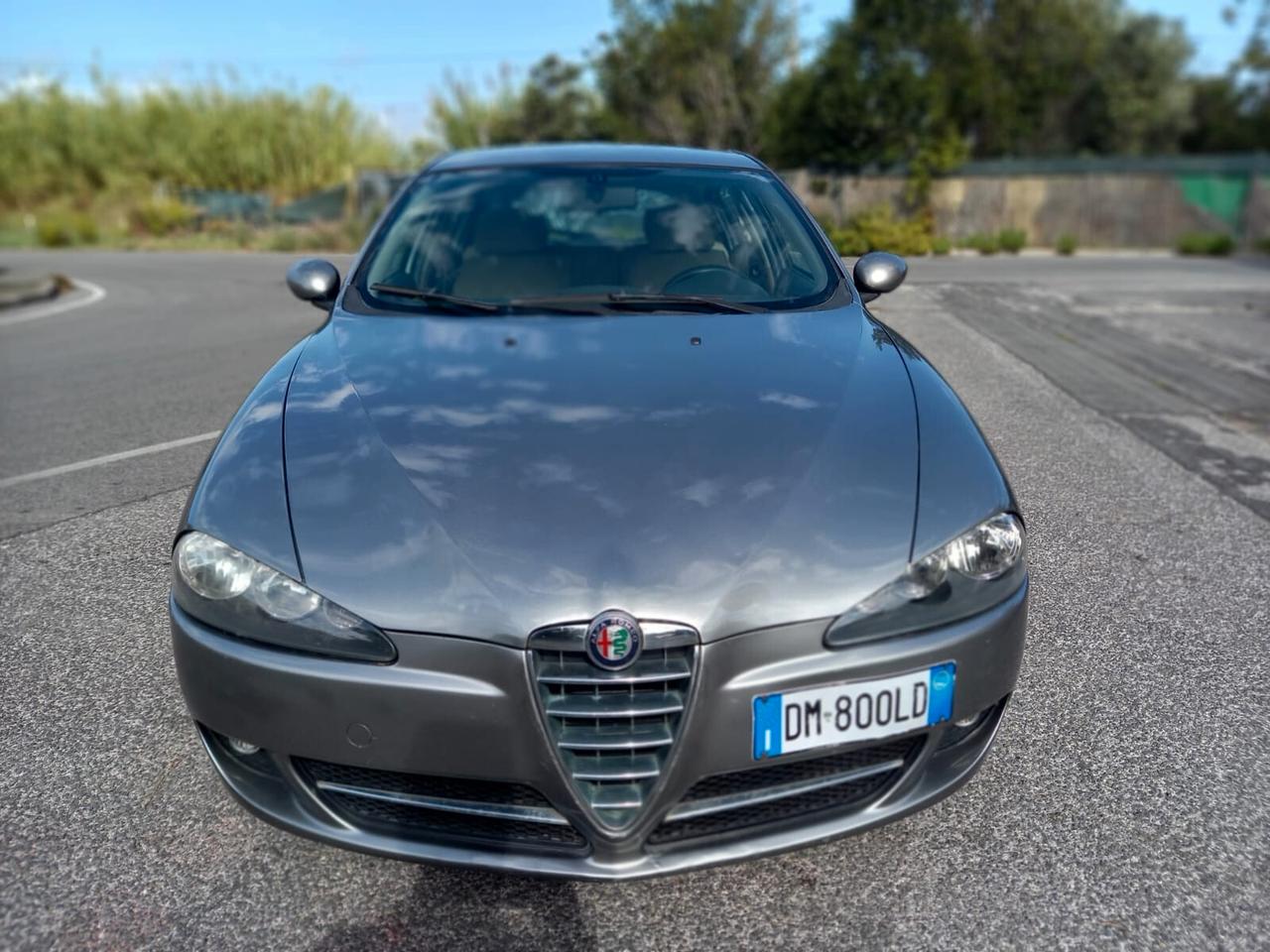 Alfa Romeo 147 1.9 JTDm 120cv UNIPRO Book Service