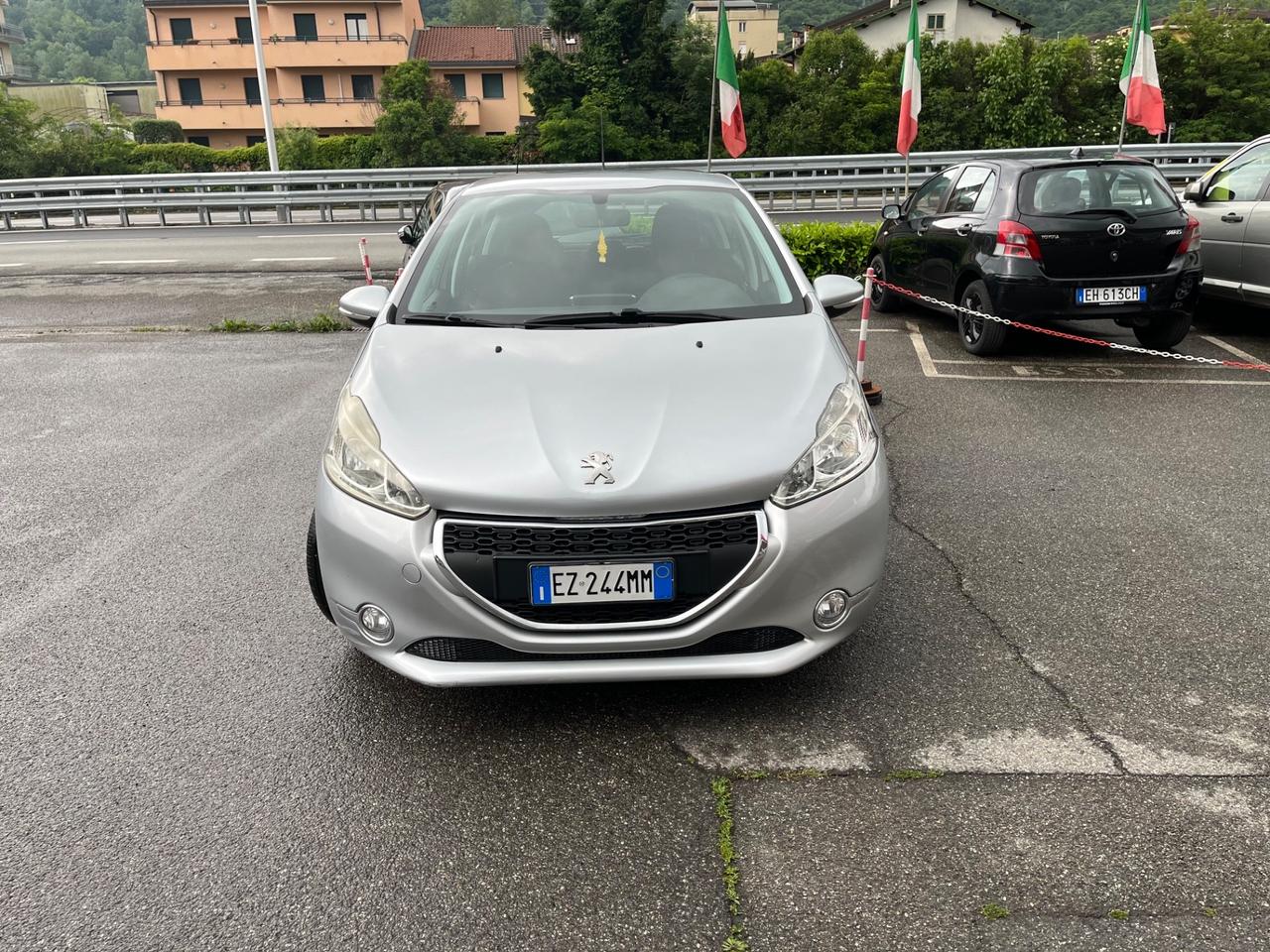 PEUGEOT 208 - BENZINA/GPL