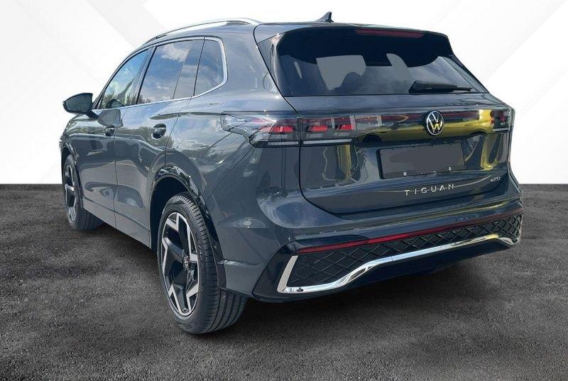 Volkswagen Tiguan 1.5 eTSI 150 CV EVO ACT DSG R-Line Nuovo Modello Led Plus 19"