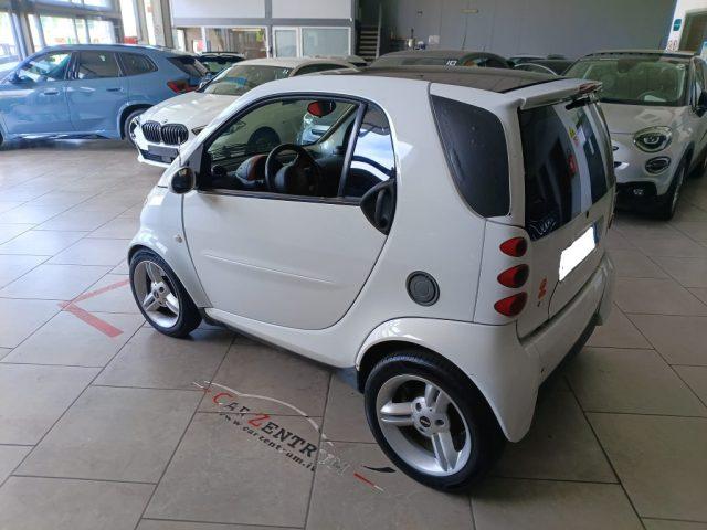 SMART ForTwo 800 smart & passion cdi (30 kW)