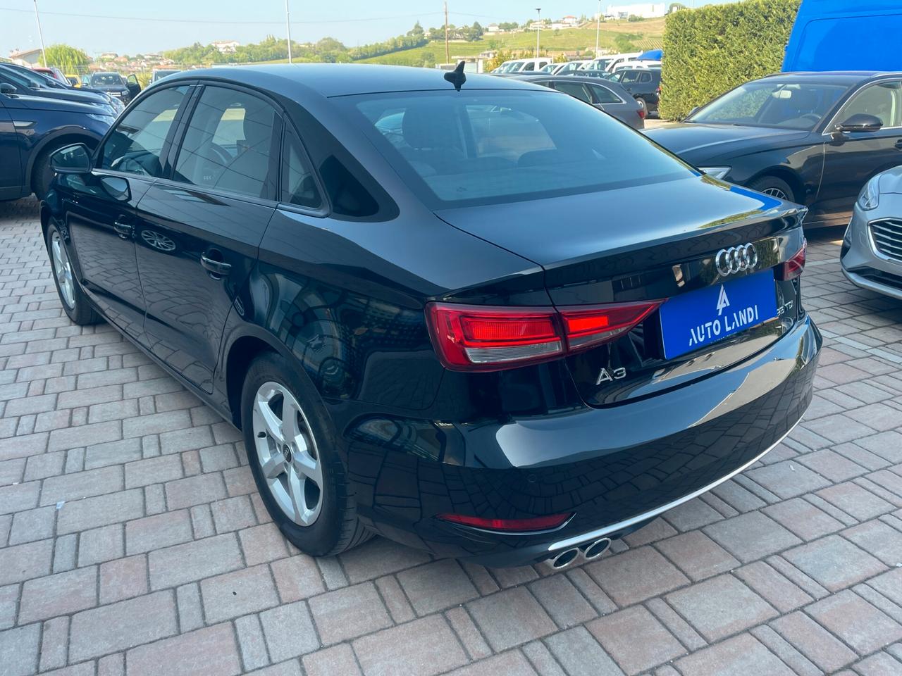 Audi A3 Sedan 30 TDI S tronic Business