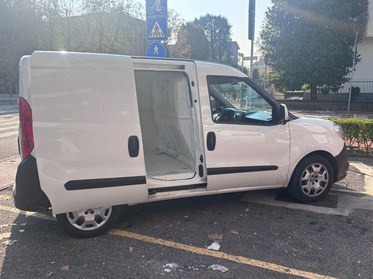 FIAT Doblo Doblò 1.6 MJT 120CV PC-TN Cargo Lamierato SX 3 Pos