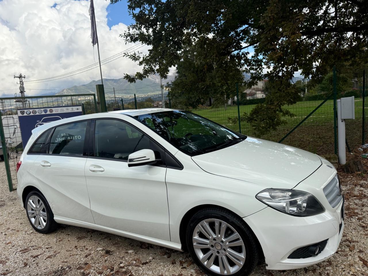 Mercedes-benz B 200 CDI Executive km certificati