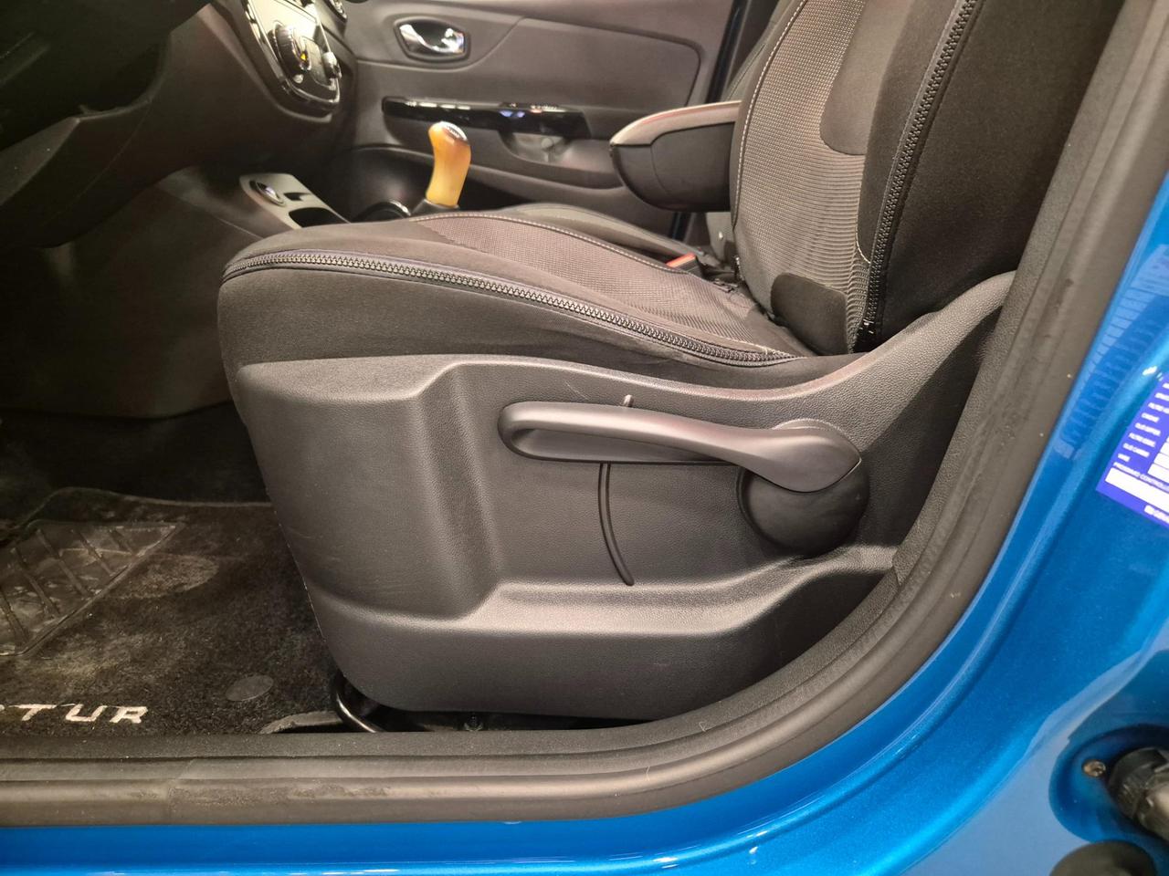 Renault Captur 1.5 dci Zen 90cv - NEOPATENTATI - UNIPROPRIETARIO - Cruise/Lim - Cam