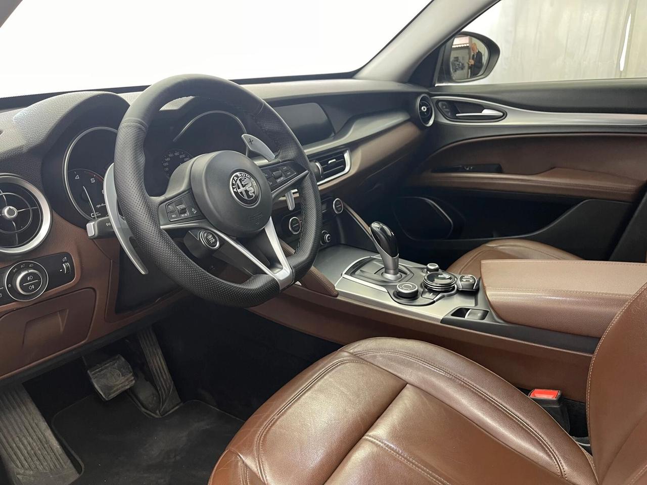 Alfa Romeo Stelvio Q4 210CV VELOCE AT8